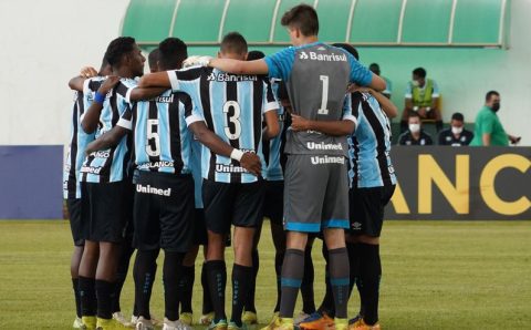 Ameaçado, Grêmio empata com o Juventude e completa terceiro jogo de jejum no Brasileiro