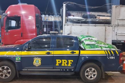 PRF apreende 700 kg de agrotóxico ilegal no interior de MT