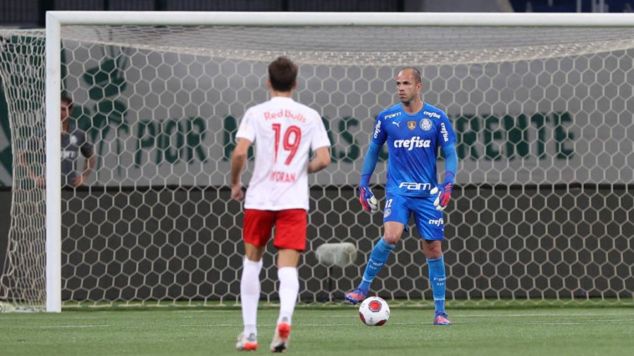 Seleção corta palmeirense Weverton por trauma na mão esquerda e convoca Santos