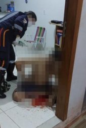 Mãe encontra filho baleado no chão da casa em MT