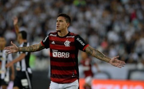 Flamengo ganha do Cruzeiro no Maracanã e abre vantagem na liderança do Brasileirão