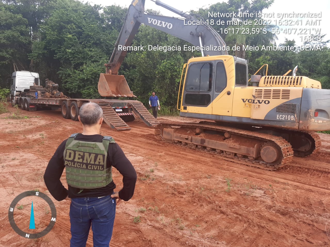 Polícia Civil fecha garimpo ilegal e prende três por crime ambiental em Poconé