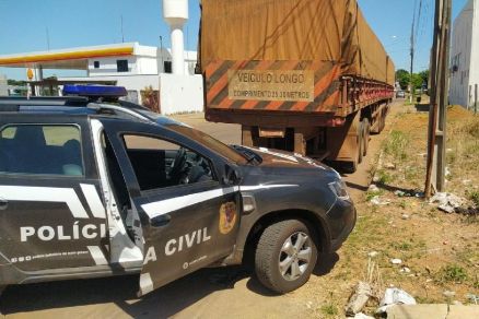 Polícia Civil recupera em Campo Verde carreta roubada em VG