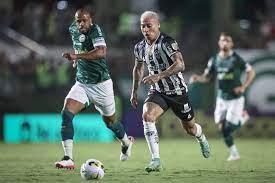 Atlético-MG sai na frente, mas cede empate ao Goiás no Brasileirão