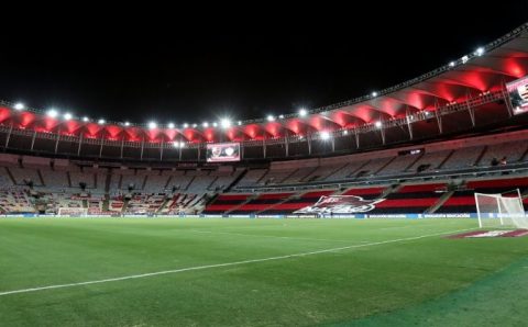 De la Cruz sofre lesão muscular na coxa direita e vira baixa no Flamengo