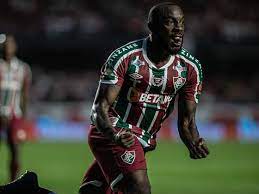 Manoel brinca com fase artilheira e analisa empate do Fluminense