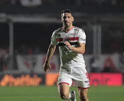 Calleri exalta qualidade do Flamengo mas ainda crê na classificação: “Claro que é possível”