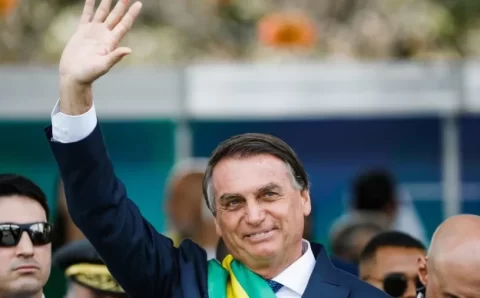 STF forma maioria para suspender decretos de armas de Bolsonaro