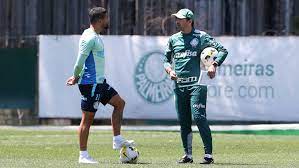 Palmeiras se reapresenta após folga e retoma preparação para enfrentar o Atlético-MG