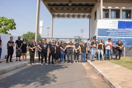 MT:  ATO DE LUTO E PROTESTO:  Servidores do Detran cobram segurança após assassinato de servidor