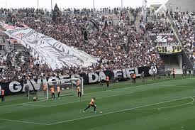 Yuri Alberto e Duilio agradecem torcida do Corinthians por “energia” do treino aberto