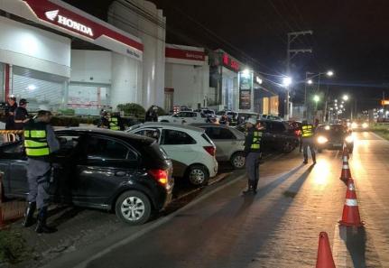 Operação Lei Seca prende uma pessoa por embriaguez no volante em Várzea Grande