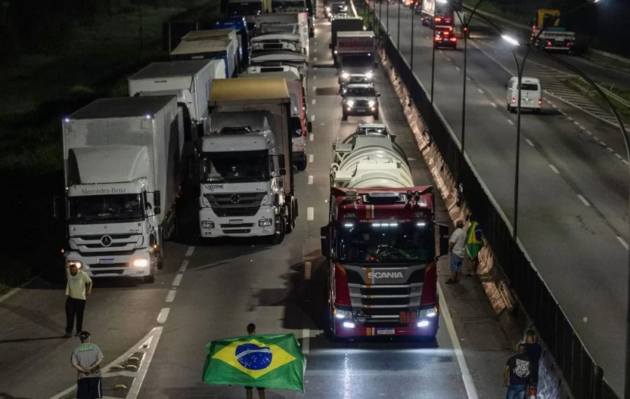 SEM COMBUSTÍVEL:  Protesto nas rodovias pode afetar empresas aéreas, alerta Abear