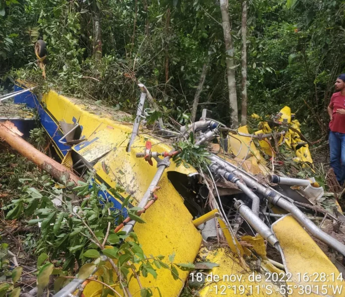 Piloto morre em queda de avião agrícola no interior de Mato Grosso