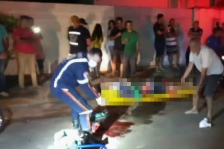 SEM DEFESA: Criminosos tiram jovem de casa e o executam a tiros em rua de MT