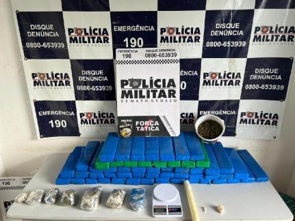 Força Tática da PM prende mulher com 54 tabletes de maconha em bairro de Cuiabá