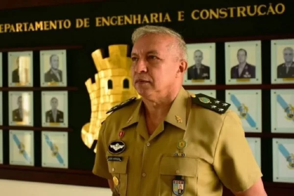 MT:  General de Cuiabá será empossado com antecedência no comando do Exército