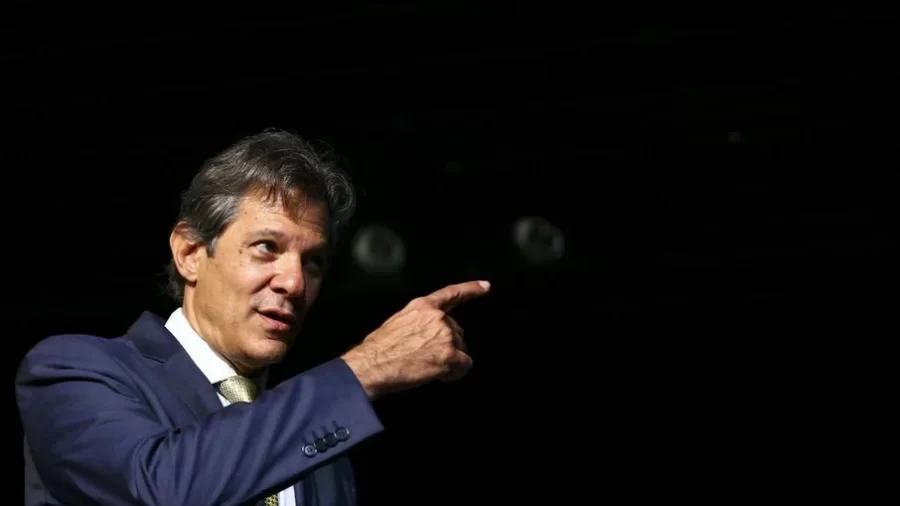 Haddad se irrita e nega acordo para moeda única no Mercosul