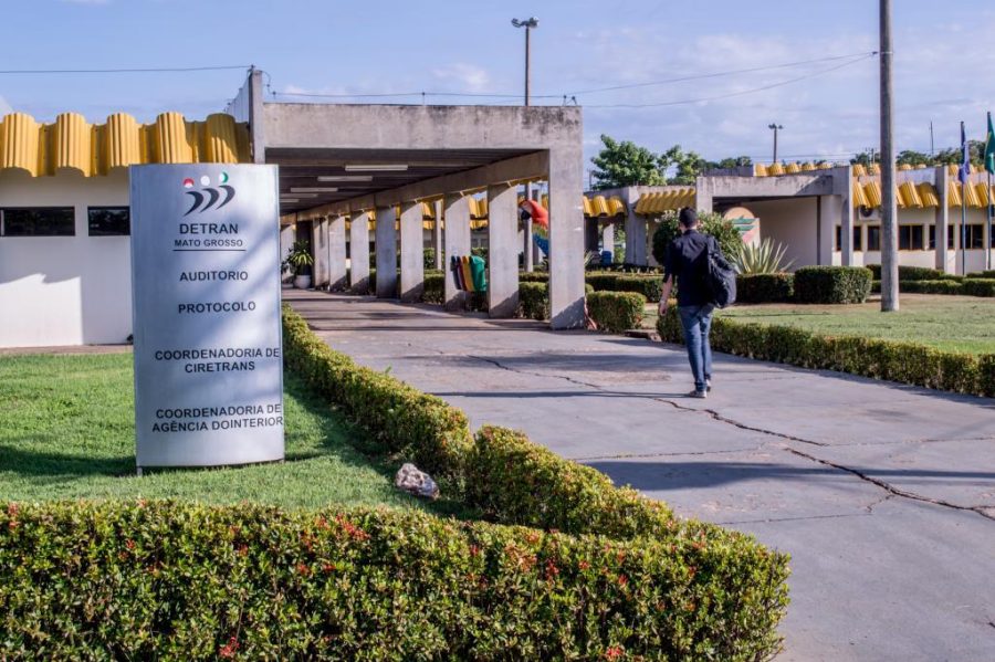 SITUAÇÃO VEXATÓRIA’: Professora denuncia episódio de injúria racial no Detran