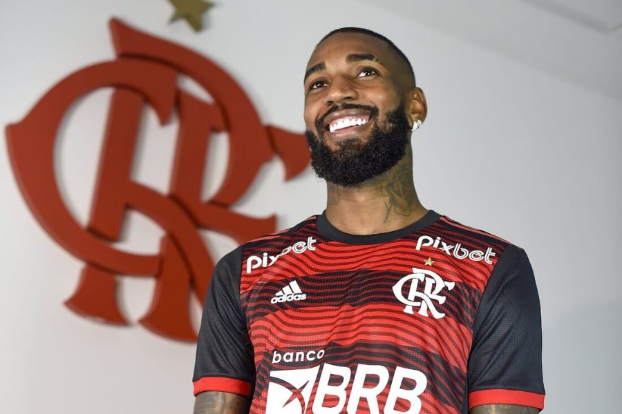 Flamengo anuncia oficialmente a contratação de Gerson