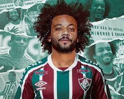 Marcelo exalta retorno ao Fluminense depois de 16 anos jogando fora do país