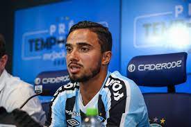 Grêmio divulga gravidade de lesão do lateral Fabio