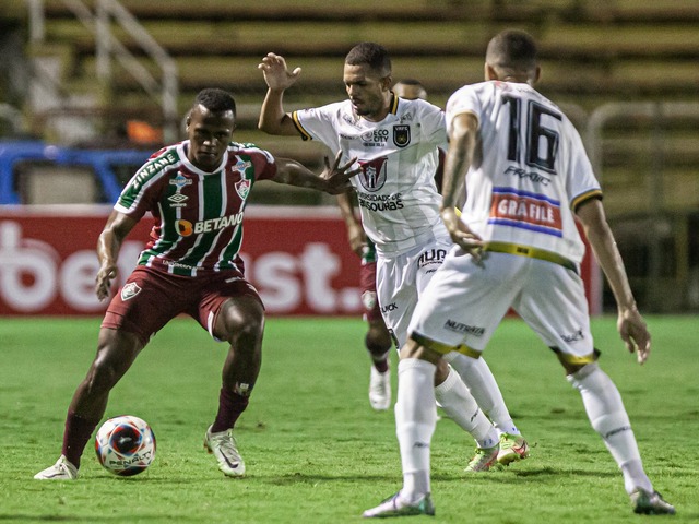 Fluminense é derrotado pelo Volta Redonda e amplia série sem vitória no Campeonato Carioca