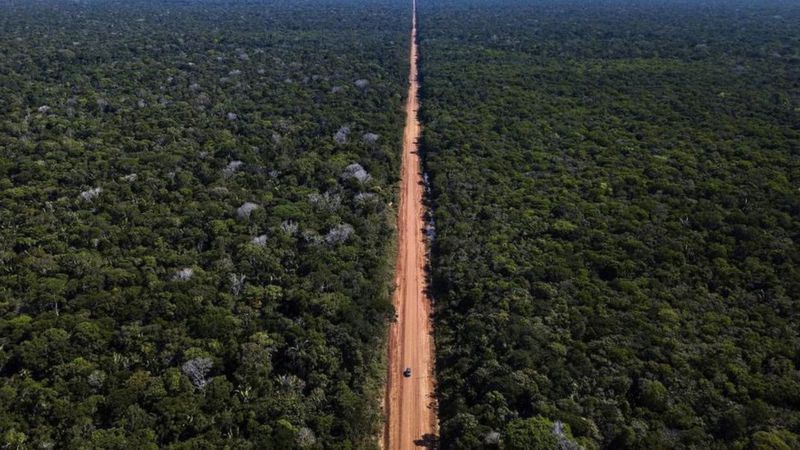 Ferrovia, estrada e petróleo na foz do Amazonas: os projetos ‘antiambientais’ no governo Lula