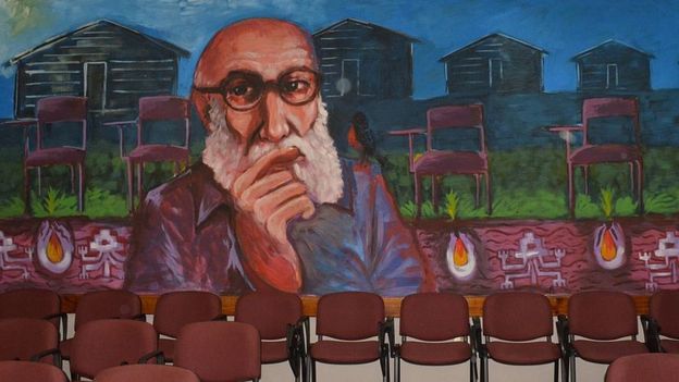 Quem foi Paulo Freire: como o legado do educador brasileiro é visto no exterior