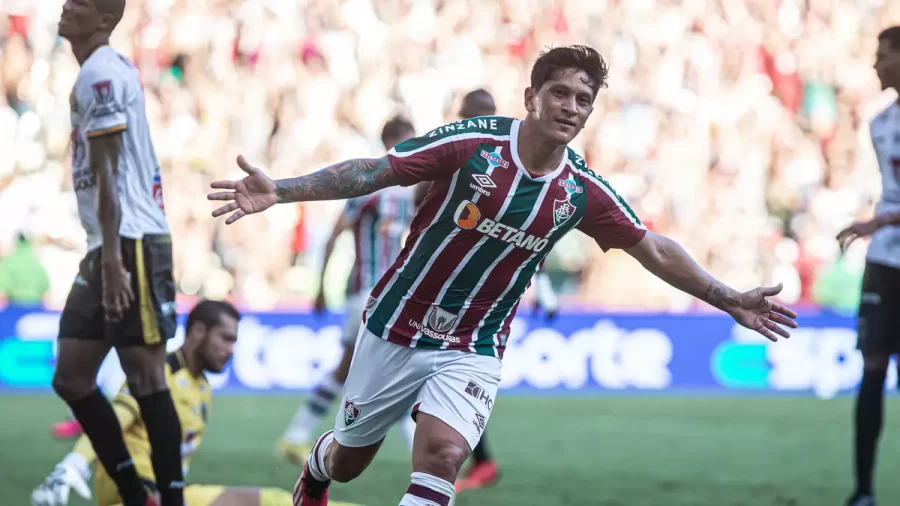 ​​​​​​​Cano ultrapassa Conca e vira o quinto maior artilheiro estrangeiro do Fluminense