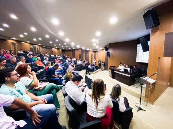 MT:  ENCONTRO NA AMM:   Seduc apresenta guia com orientações pedagógicas para municípios melhorarem resultados na Educação