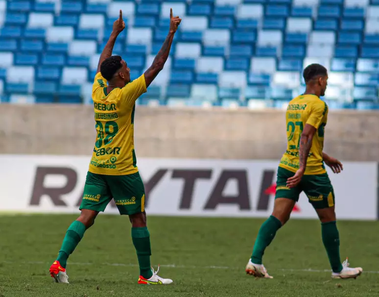 Cuiabá vence o União Rondonópolis e conquista o tricampeonato mato-grossense