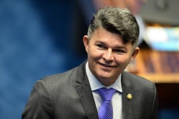 MT:  FANATISMO:   Para Medeiros, Bolsonaro faria 2 senadores e o governador de MT