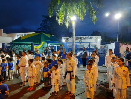 LUTANDO PELO FUTURO: Polícia Militar inaugura Dojô Base Beira Rio para projeto que ensina artes marciais