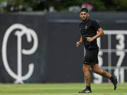 Alessandro atualiza informações da renovação de Bruno Méndez com o Corinthians