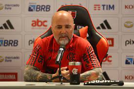 Sampaoli admite falta de tempo para trabalhar antes de maratona de jogos do Flamengo