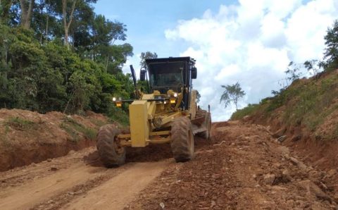 MT:  Governo de Mato Grosso Em Foco:  Deputada Janaina Riva cita “condições desumanas e pede força-tarefa na MT-170”