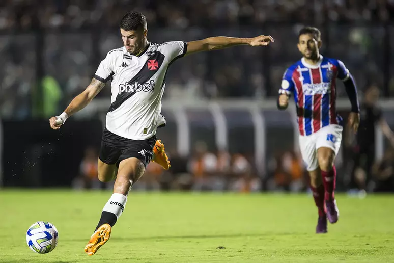 Vasco decepciona torcida contra o Bahia e perde a primeira no Brasileirão