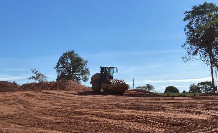 MT:  INICIADA EM ABRIL:  Obras de pavimentação da MT-170 avançam entre Castanheira e Colniza