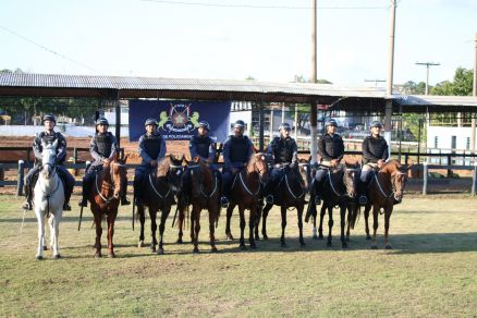 EM CUIABÁ: Cavalaria da PM forma militares do Peru e Goiás no 8º Curso de Policiamento Montado