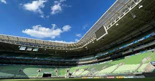 Palmeiras vai para decisão contra Fortaleza em busca de isolada maior série invicta no Allianz Parque