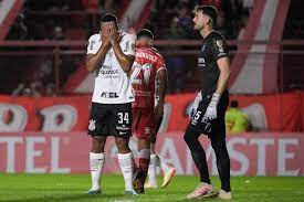 Róger Guedes fala que “faltou paciência” para Corinthians no empate contra Argentinos Juniors