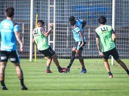 Grêmio treina para jogo contra o Athletico-PR pelo Brasileirão