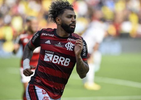 Gabigol é desfalque em treino do Flamengo e faz trabalho de reforço muscular