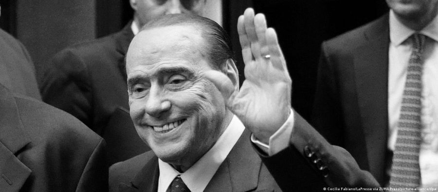 Morre ex-premiê italiano Silvio Berlusconi