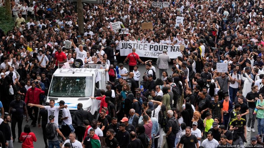 Morte de jovem coloca violência policial em foco na França