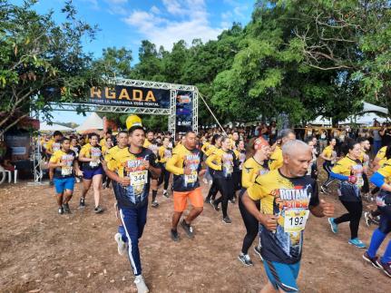 Tradicional corrida com obstáculos da Polícia Militar reúne 2,5 mil pessoas em Cuiabá