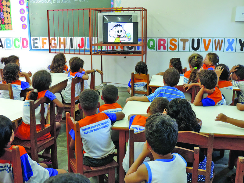 MT:  SEMANA PEDAGÓGICA DA ESCOLA CUIABANA:  Profissionais discutem a consolidação do processo de alfabetização e letramento em formação sobre o ProAC