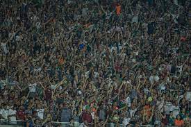 Fluminense pede que torcedores não levem sinalizadores e bombas em jogo decisivo da Libertadores