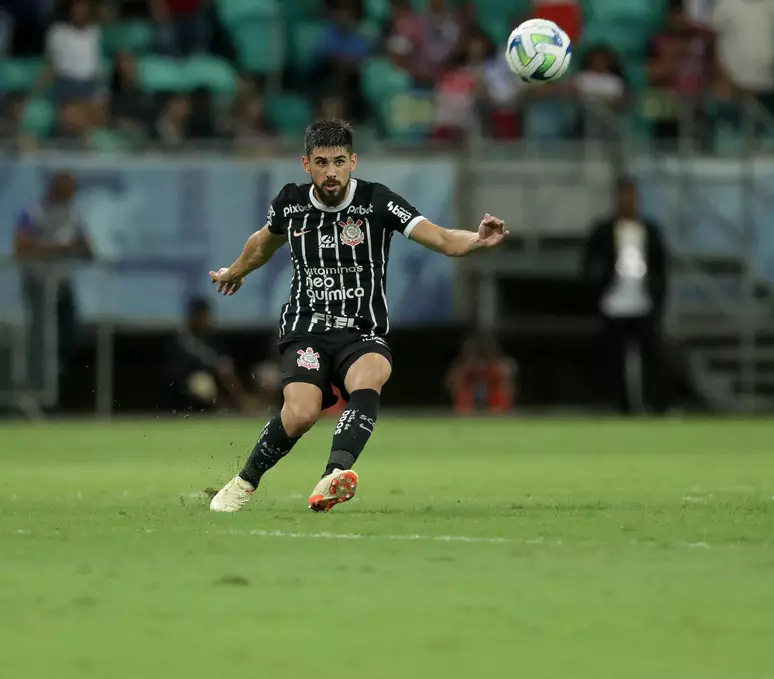 Bruno Méndez lidera Corinthians em números defensivos contra Bahia; confira